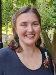 Alexandra Peake