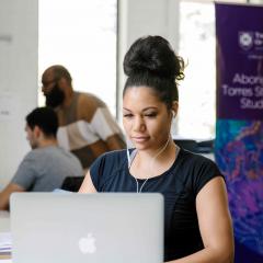 Scholarships available for First Nations Biomedical sciences students