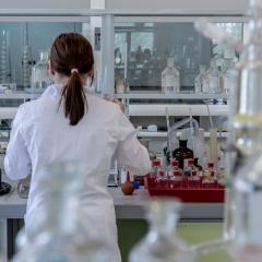Woman working in lab